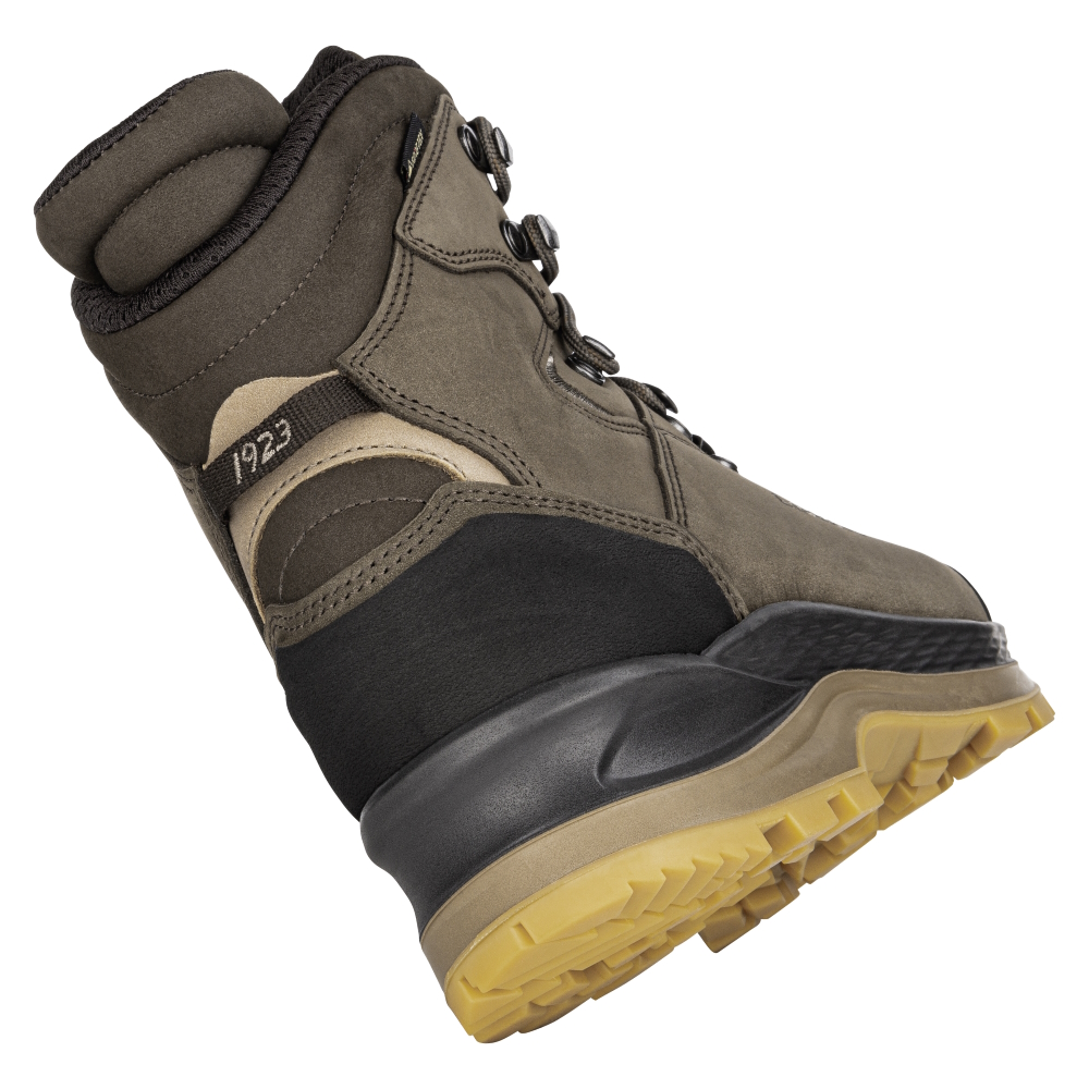 Lowa steel toe cap on sale boots